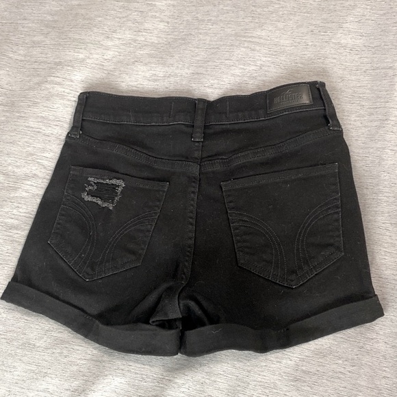 Hollister High Rise Shorts Size 26 Black Color - Picture 3 of 9
